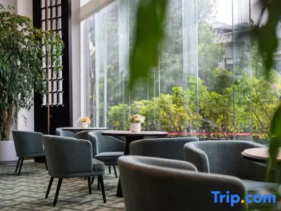 Kelton International Hotel
