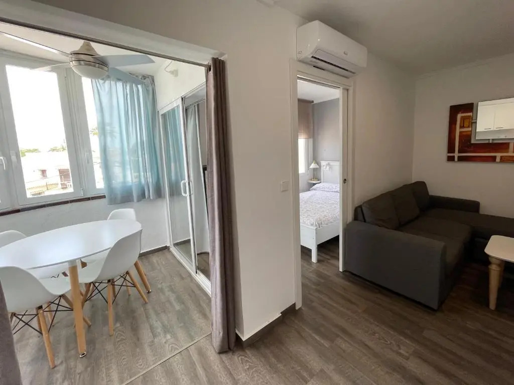 Elegante apartamento hasta 5 personas WIFI GRATIS