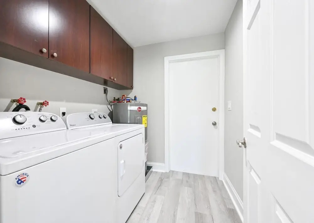 Buttonwd 813 - Buttonwood 3 Bedroom Home by Redawning