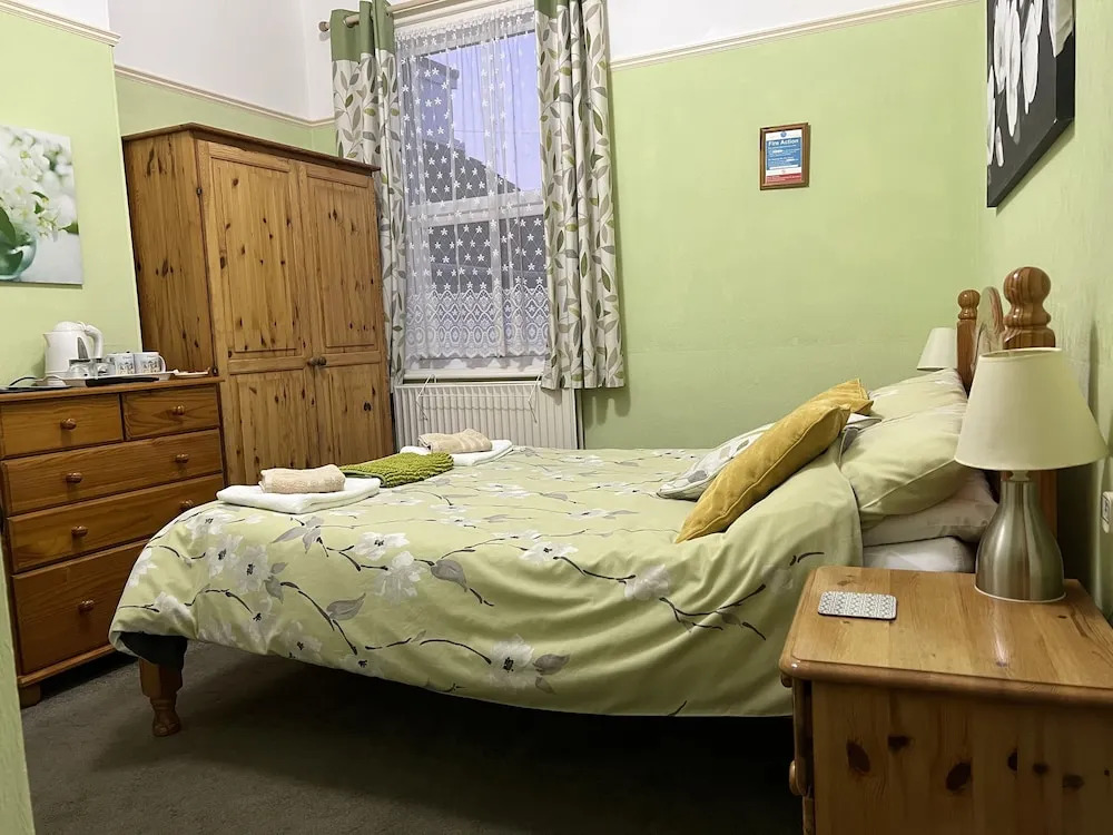 Birklands Guest House