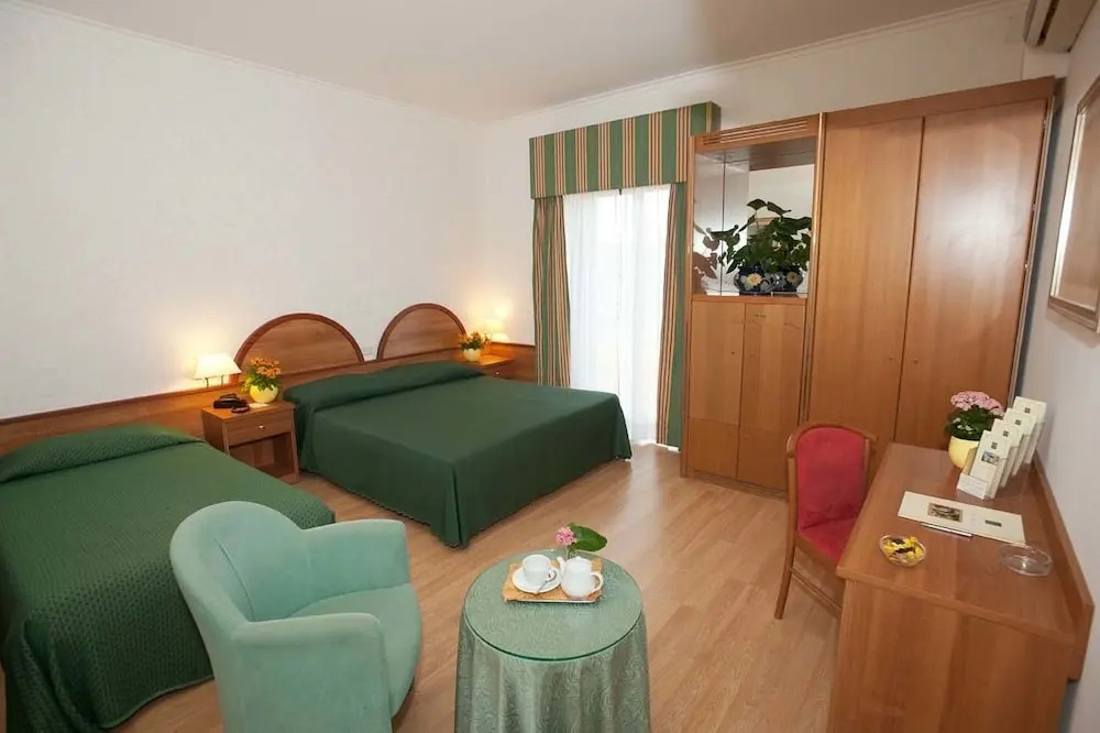 Hotel LAquila