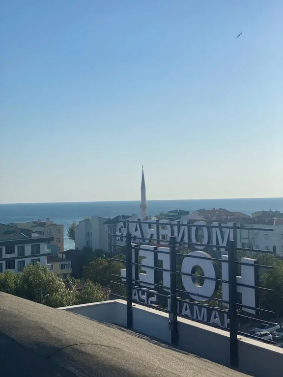Monera Hotel & Spa