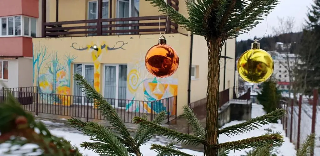 Happy Holiday Apartments