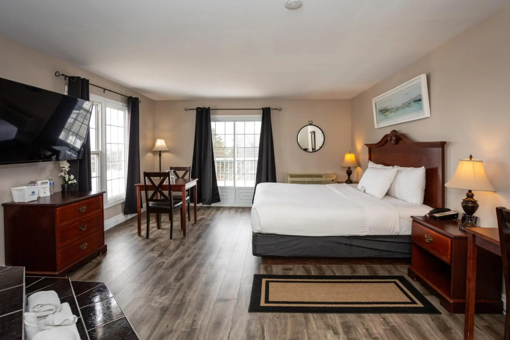 Canadas Best Value Inn & Suites-Charlottetown