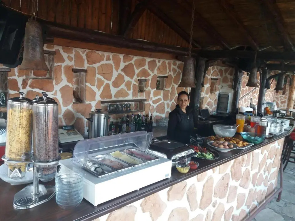 Village Esperia