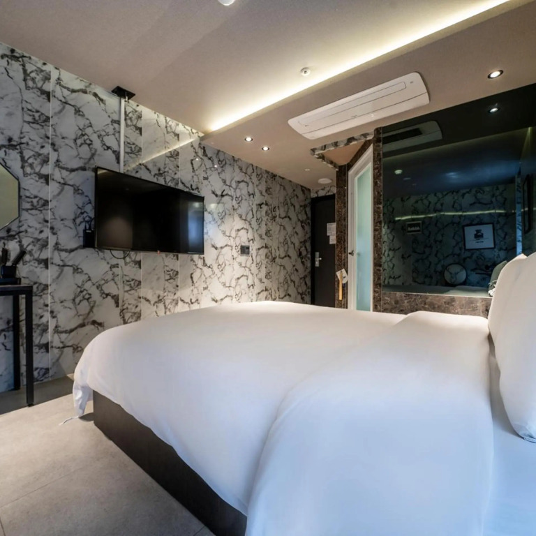 MG Hotel Jonggak