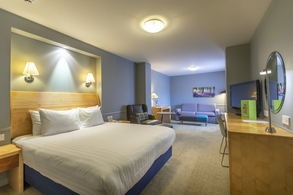 Holiday Inn Guildford by IHG