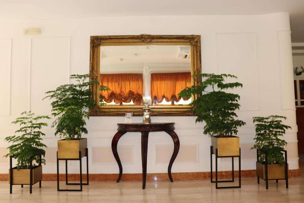 Hotel Paradiso