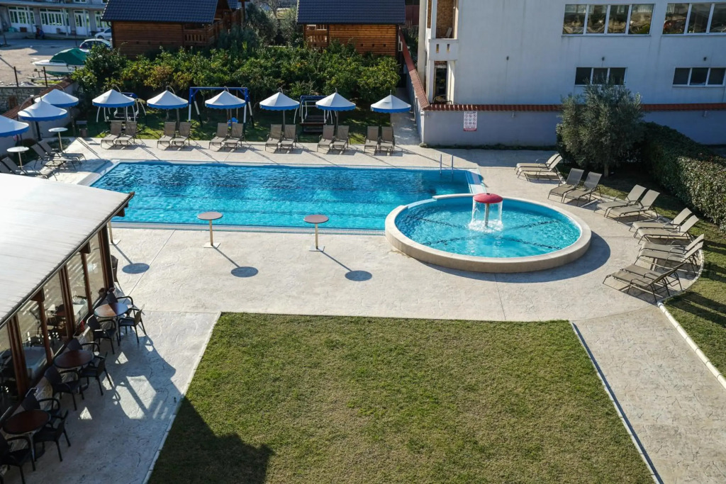 Apart Hotel Llolla