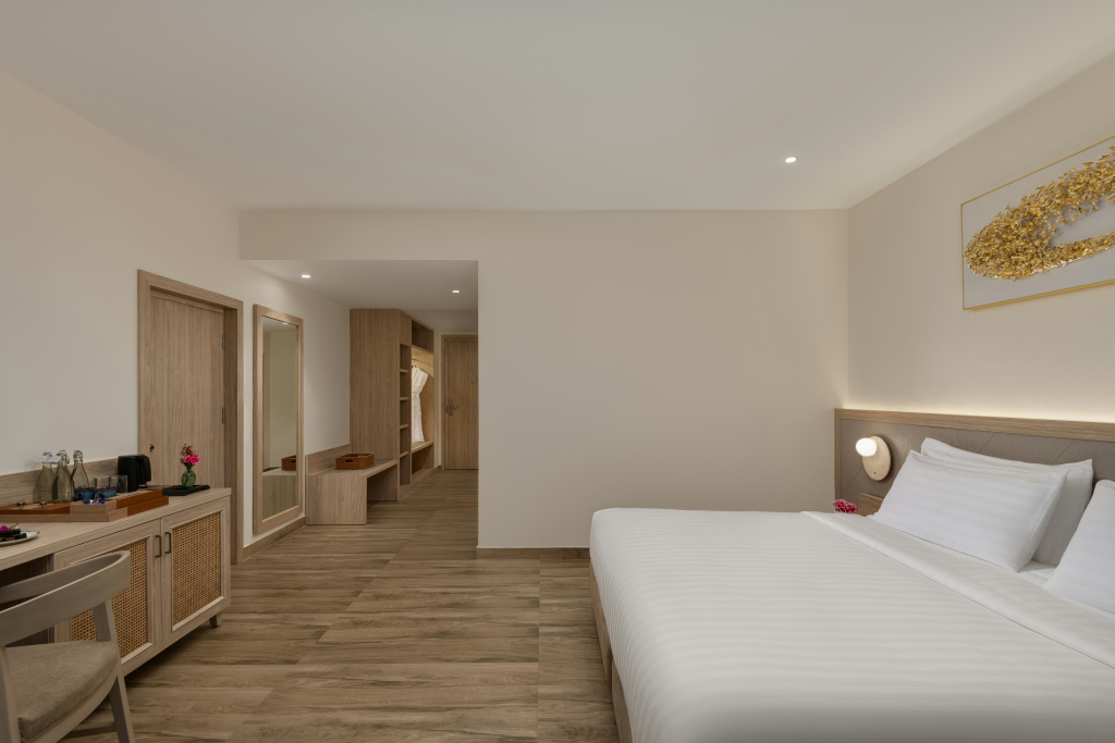 Himalayan Hideaway Resort Pokhara, The Centara Collection