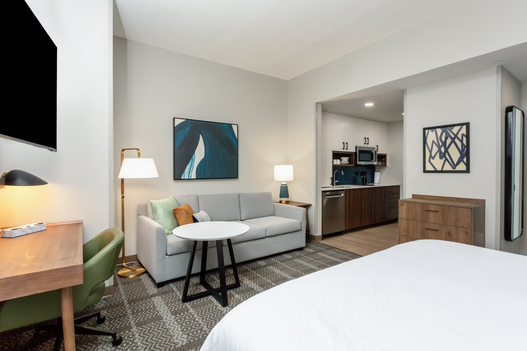 Staybridge Suites Ocala-near Equestrian-Aquatics by IHG