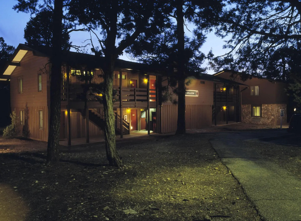 Maswik Lodge - Inside the Park
