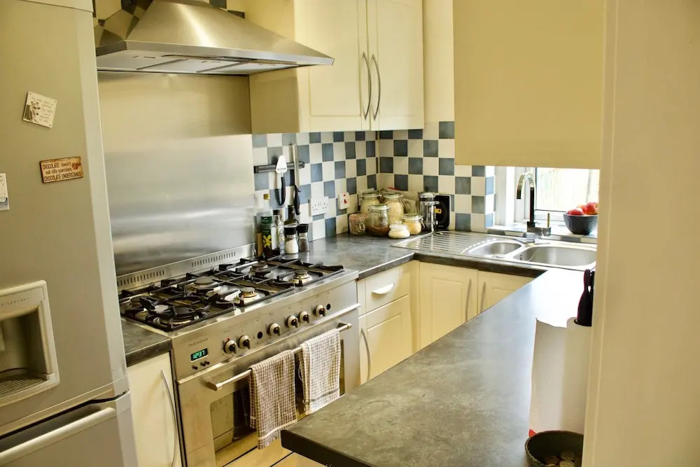 Ground Floor 2 Bedroom Flat