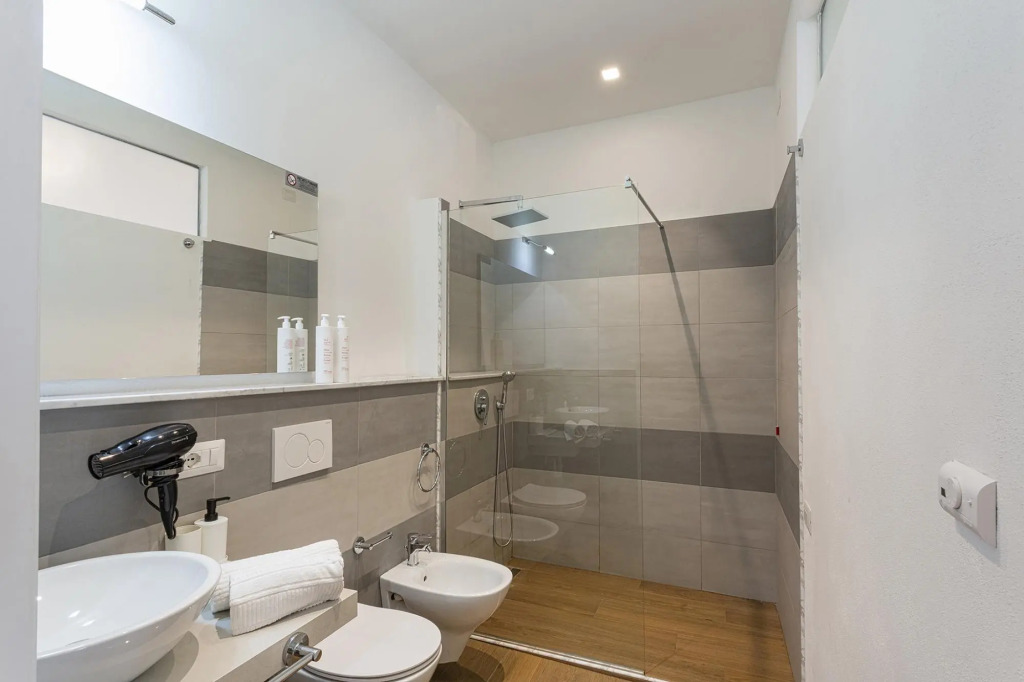 Family Flat in the City Center by Wonderful Italy
