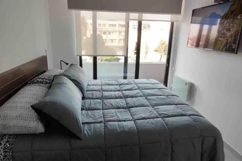 Edificio Curitiba, Apartamento nuevo y céntrico 1B 1D