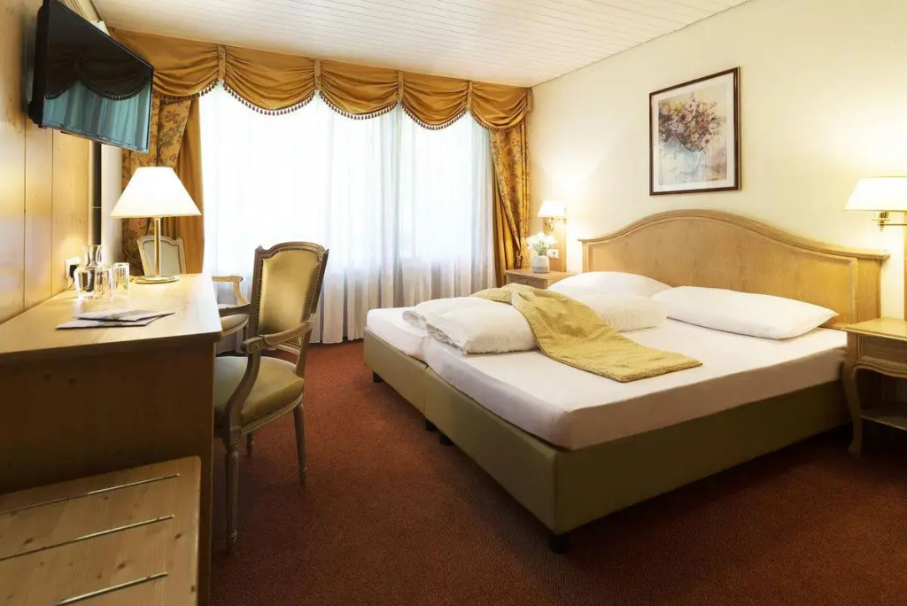 Hotel Alpenhof