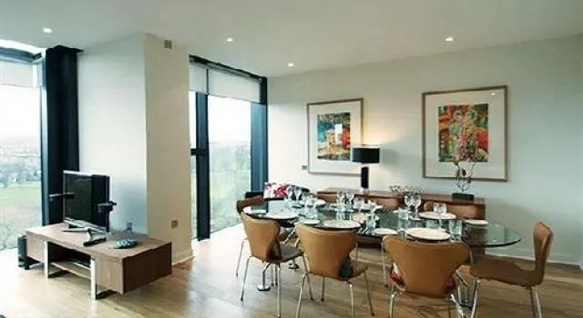 Q Suites