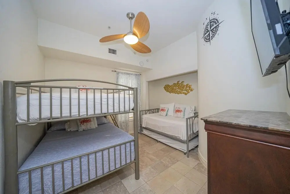 Two Level Townhome A W/private Pool Steps to Beach 3 Bedroom Home by Redawning