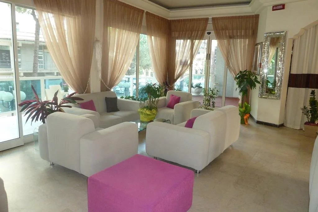 Hotel Astra