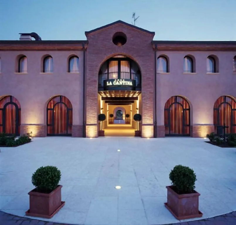 Hotel La Cantina