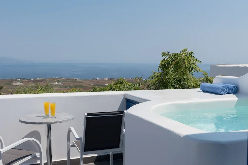 Anemomilos Hotel & Apartments