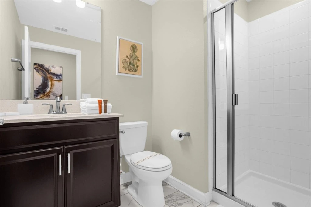5 Bedrooms 4 Bathrooms Storey Lake 3133 Pp