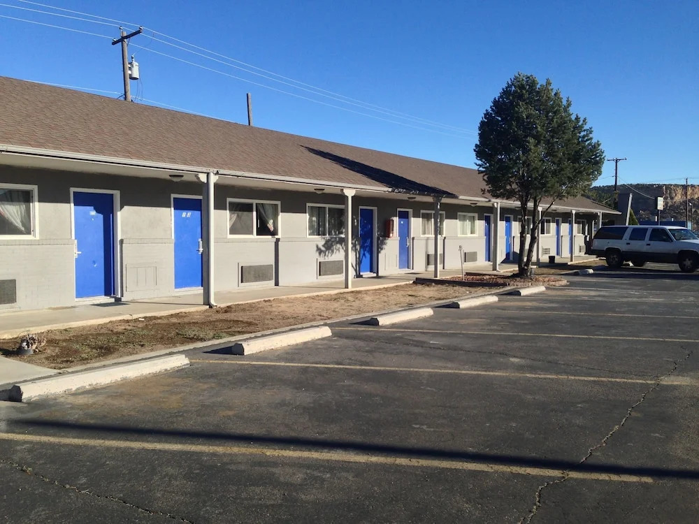 Travelodge By Wyndham Farmington Hwy 64