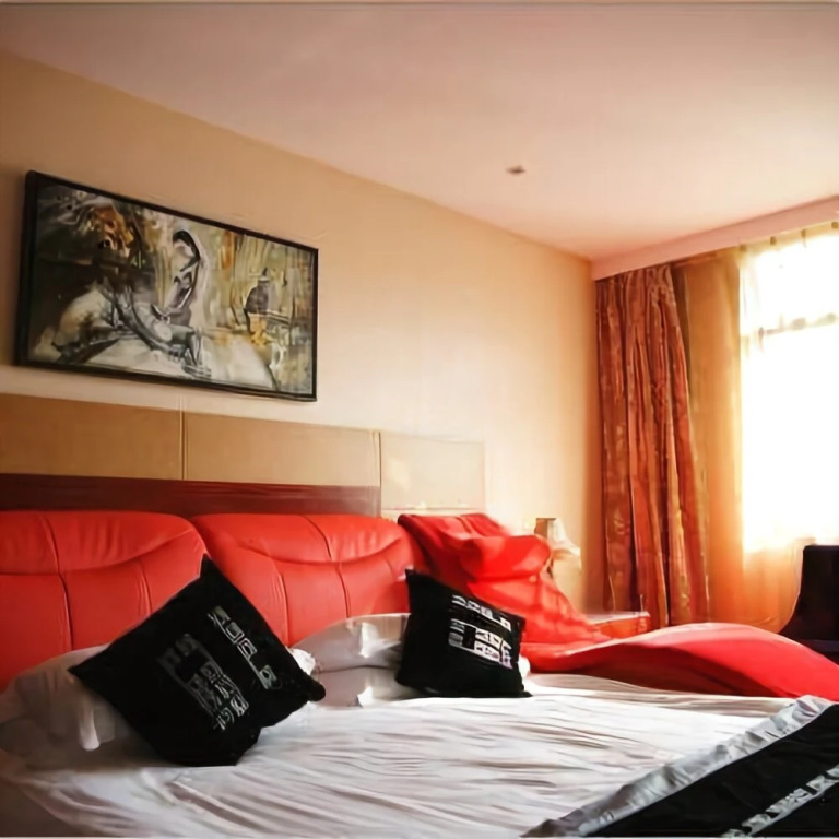 Tianen Holiday Inn