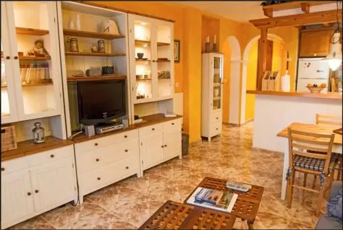 Apartment in Denia, 100 M From the Sea, Beach las Marinas. Wifi
