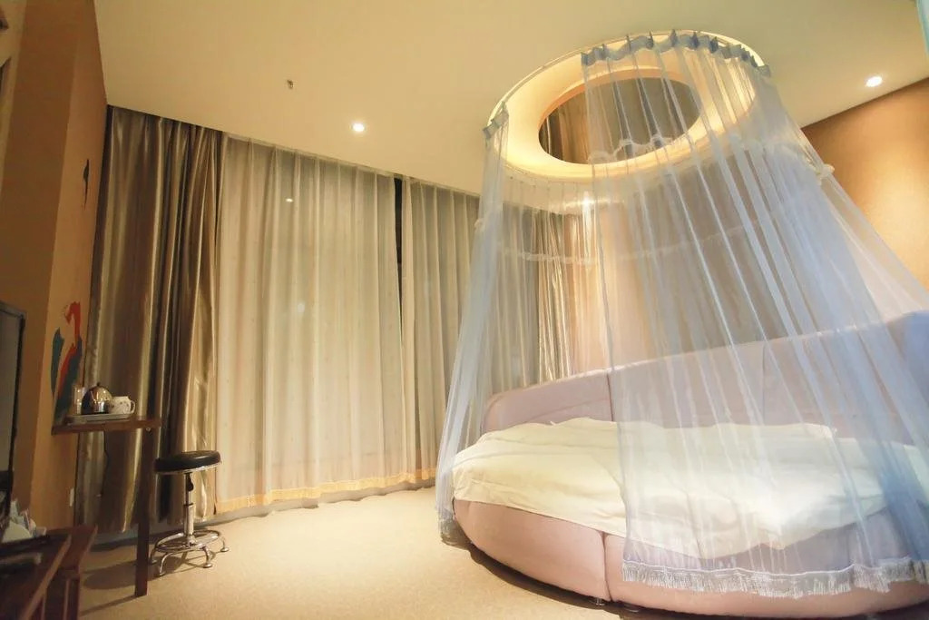 Qingdao Mei'er Xidun Theme Hotel