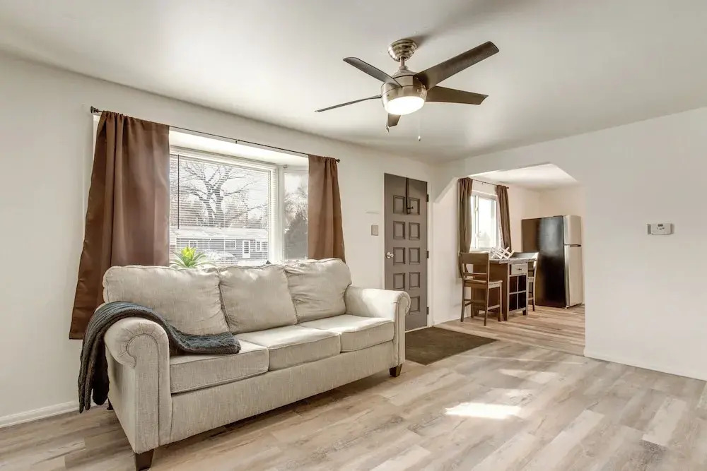 Covered Patio, Gas Grill & Yard: Sheridan Home!
