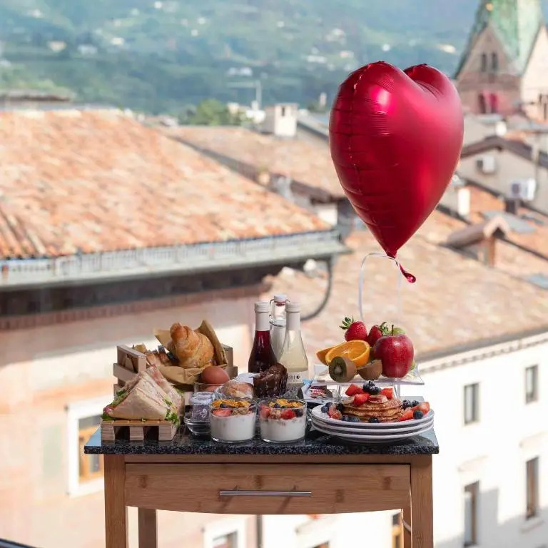 HEART OF TRENTO apartments