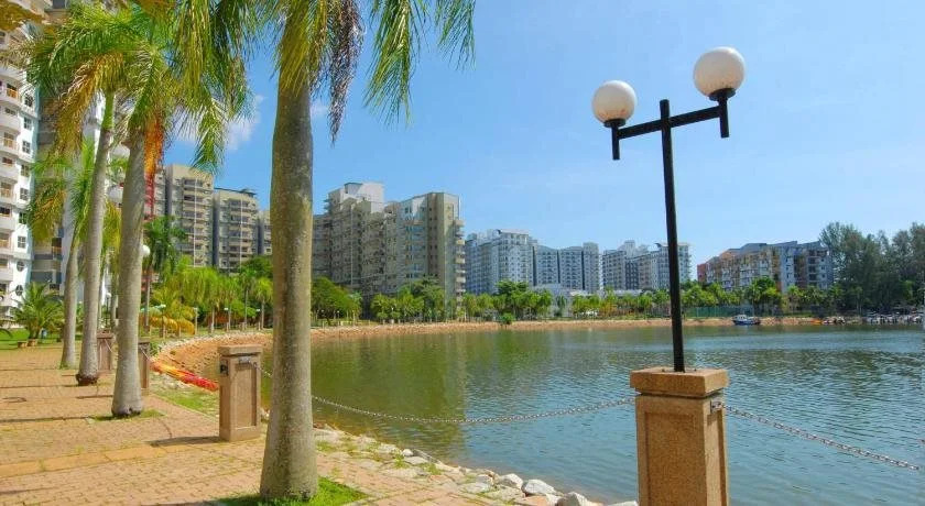 BayView Villa Condominium Apartment A