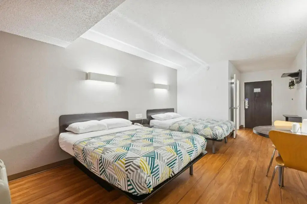 Motel 6-Piscataway, NJ