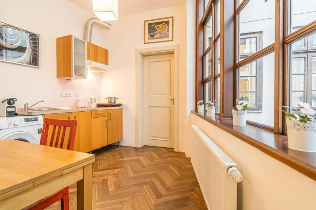 Stylish Studio at Lesser Town, Charles Bridge 3min by walk
