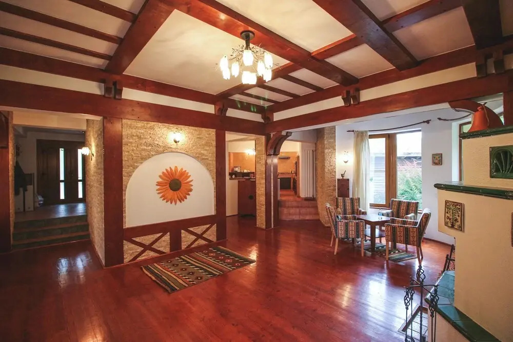 The Holiday House