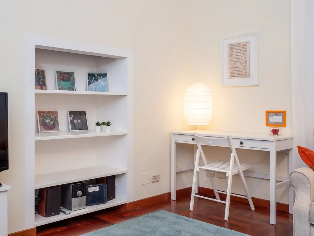 Menotti Apartment