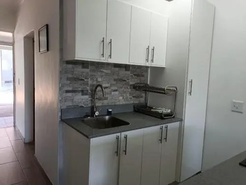Dumela Margate Flat No 12