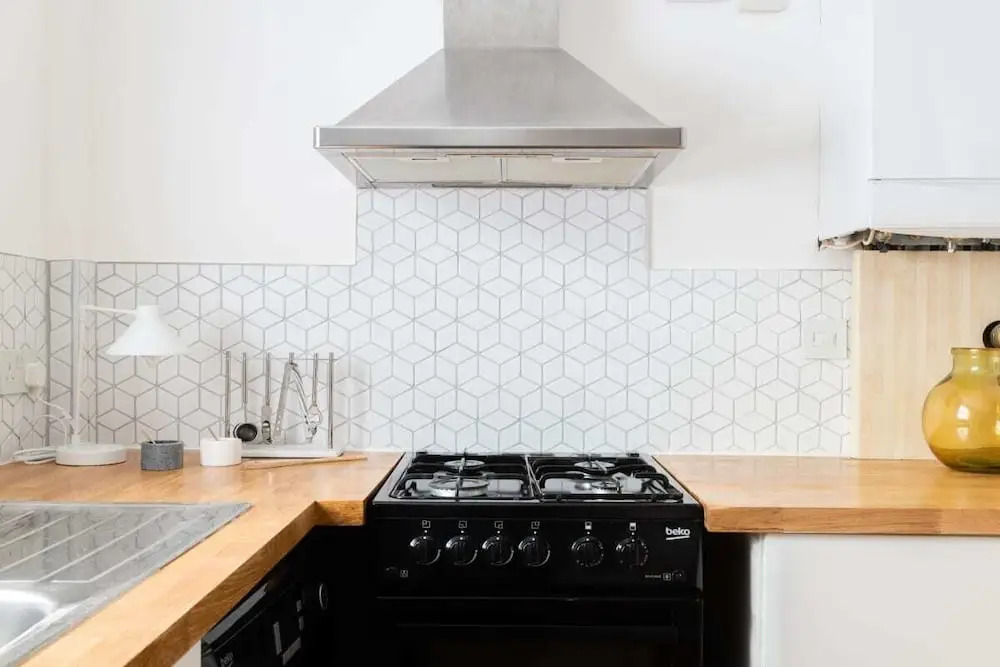 The Leyton Midland Escape - Modern 2BDR Flat with Garden
