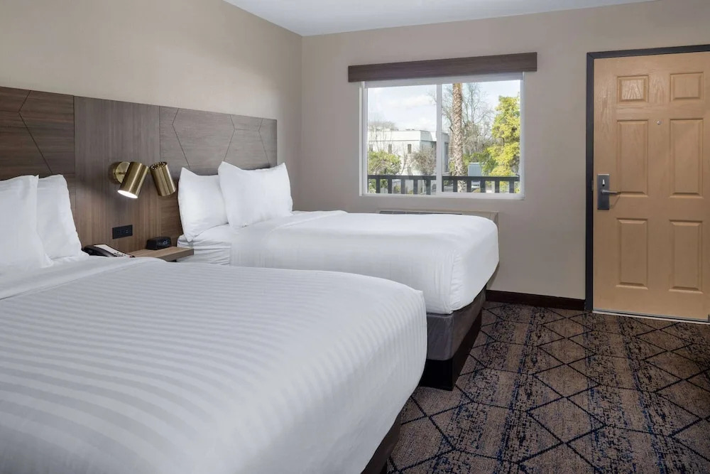 Americas Best Inn