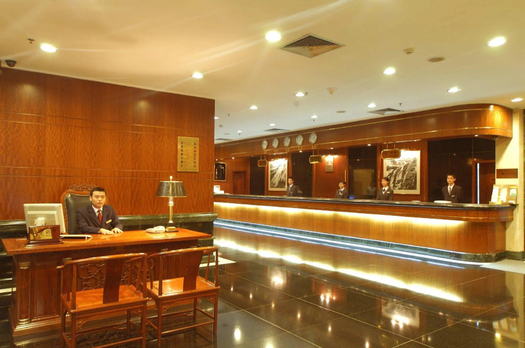Lushan Hotel