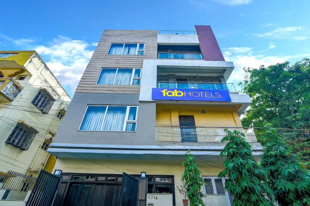 FabHotel All In One Saltlake - Opp BJ Market Complex