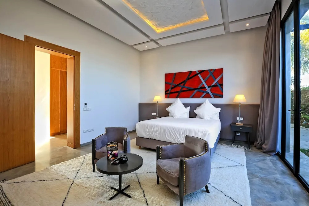 Impeccable 5-bed Villa in Marrakech