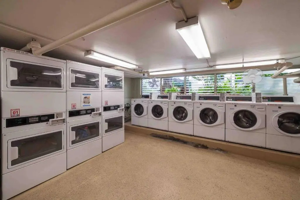 @ Marbella Lane Studio, 15 steps from the Beach, 11 mins from the Airport