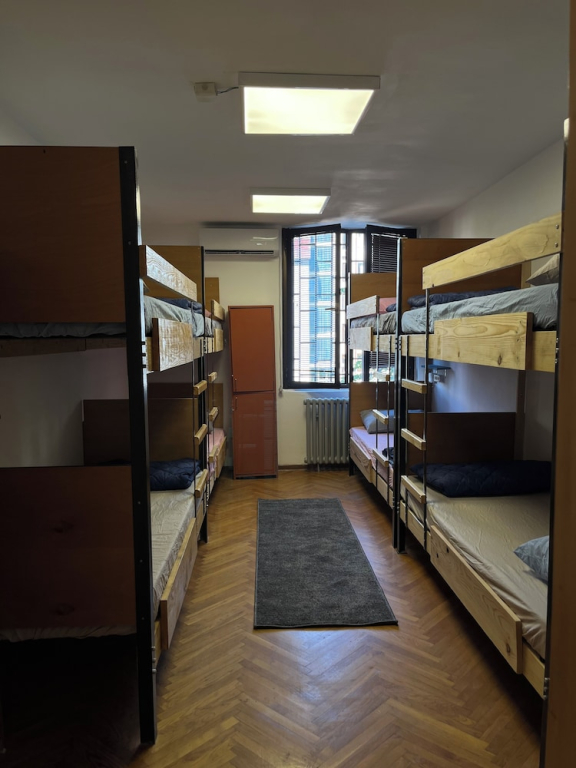 Chillton Hostel