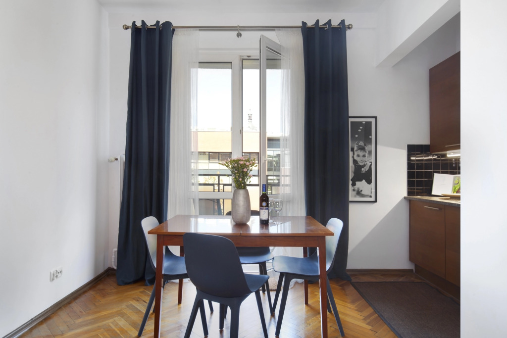 Elite Apartments Rajska One| balcony & city view | CENTER