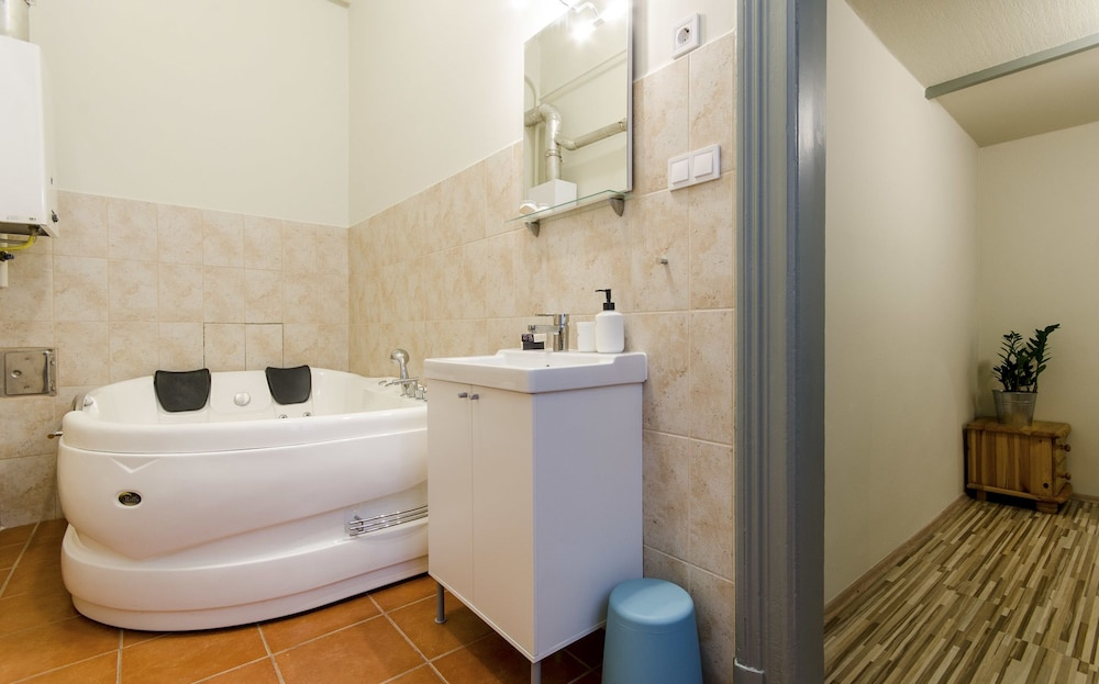 Cumin Apartments