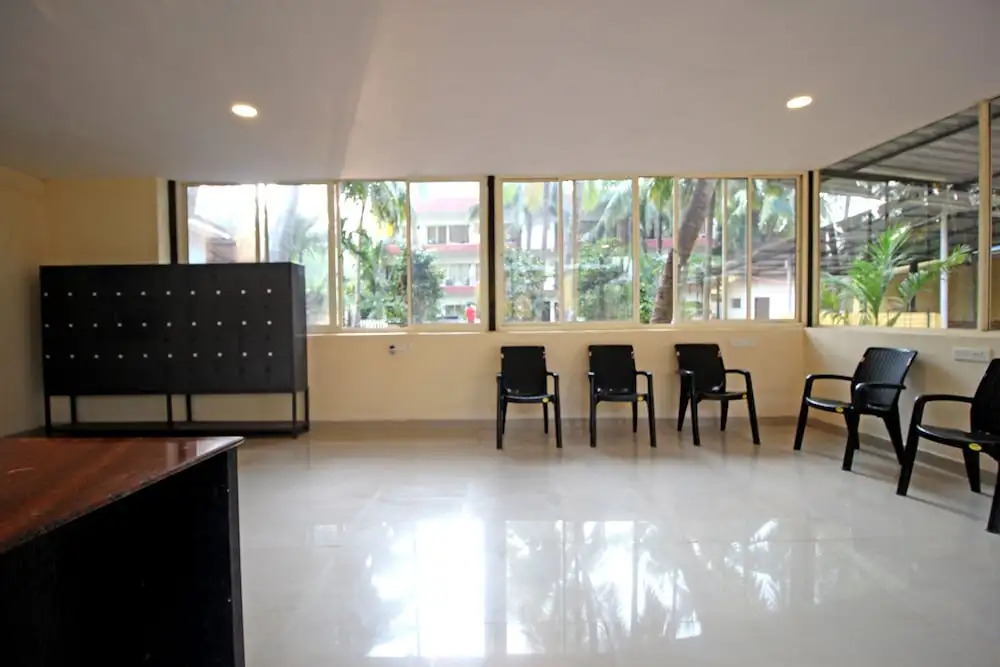 Morjim Grand Inn Resort