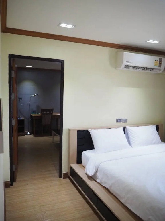 Phuphanplace Hotel