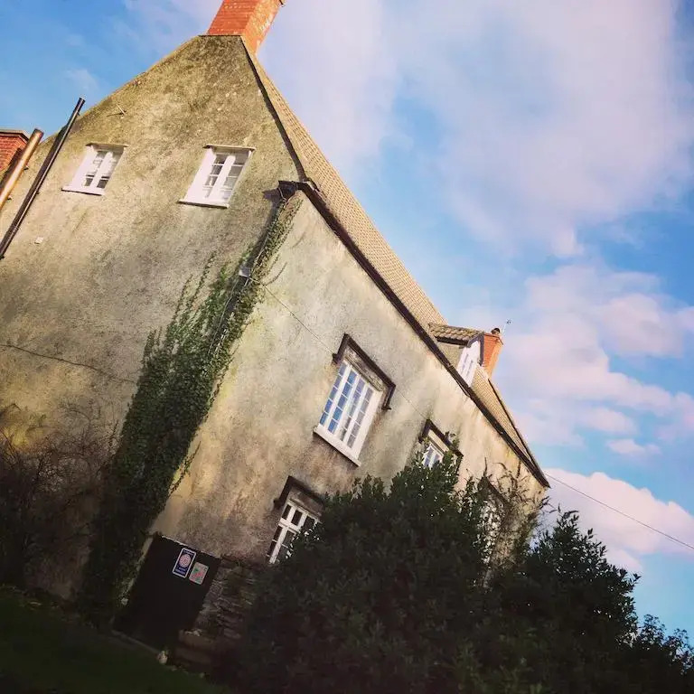 Locking Head Farm
